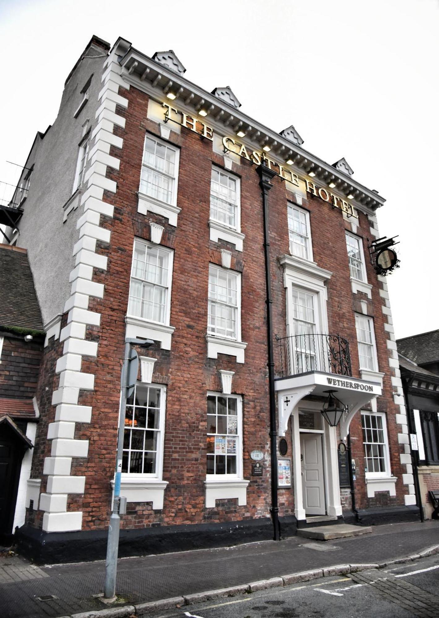 The Castle Hotel Wetherspoon Ruthin Eksteriør bilde