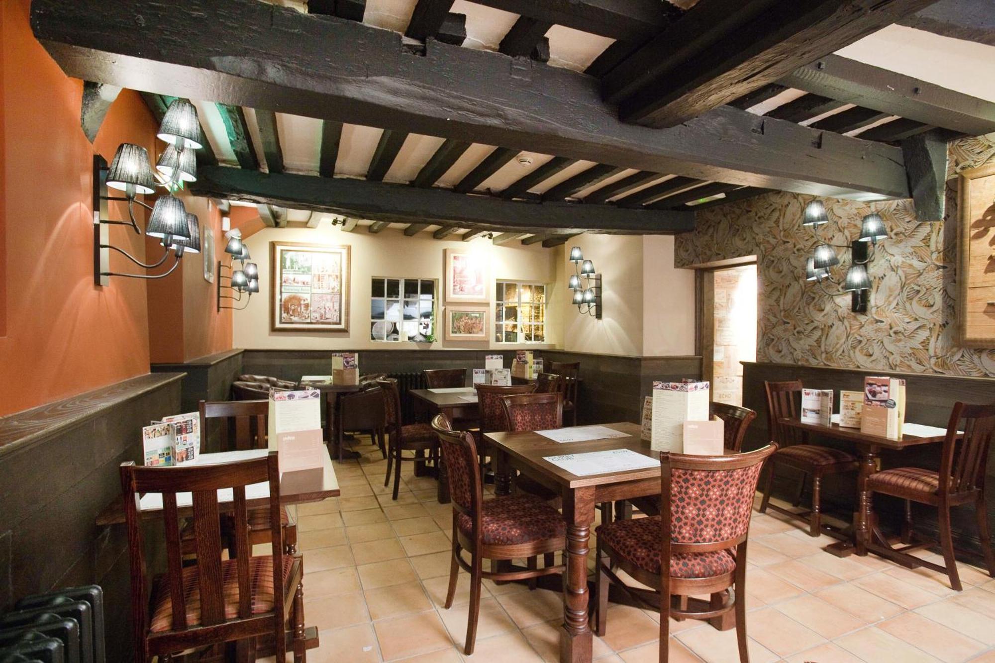 The Castle Hotel Wetherspoon Ruthin Eksteriør bilde